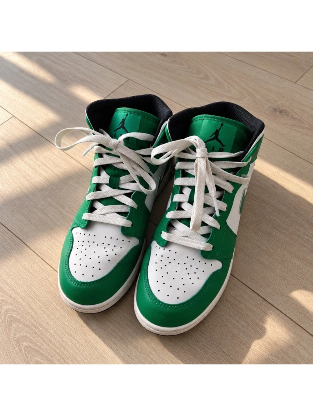 Air Jordan 1 Mid Lucky Green White Sneakers 6.5Y Women’s 8